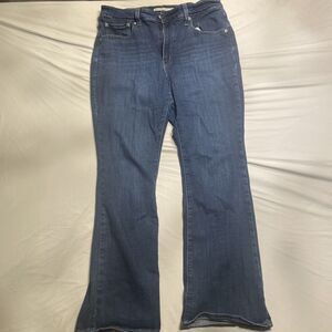 Levi's 725 High Rise Bootcut Women's Blue Dark Wash Denim Jeans size W32